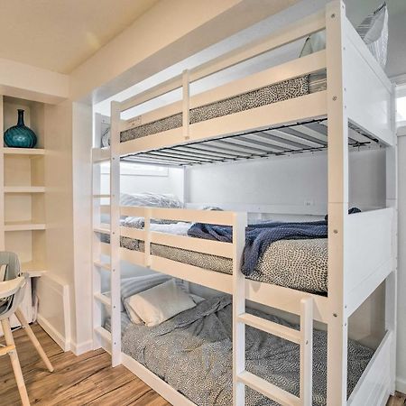Rockaway Beach Condo - Beach Access Nearby! Bagian luar foto